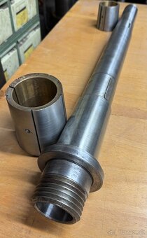 Hriadel vretena na sustruh sv 18 r - 3