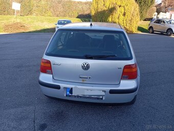 Volkswagen Golf IV 1.6 benzín rok 1999 - 3