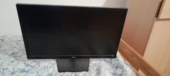 LG 27EA33V-B - 3