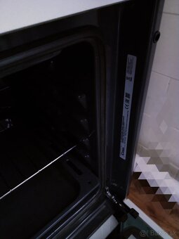 Predám vstavanú rúru Candy - 3