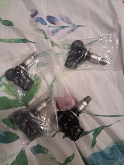 Predám snímače tlaku pneumatík - 3