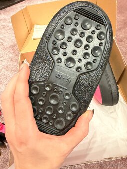 MOSCHINO original snehule veľ.29-31 - 3