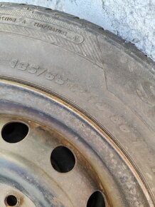 Lacno predám pneumatiky na diskoch Peugeot- Citroen - 3