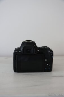 Canon 250d + príslušenstvo - 3