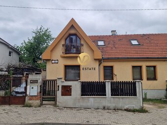 Na PREDAJ RD vhodný pre dve rodiny aj na firmu Nitra - Čermá - 3