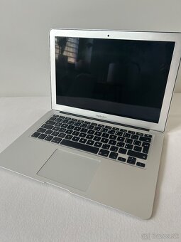MacBook Air 13” (2017) - 3
