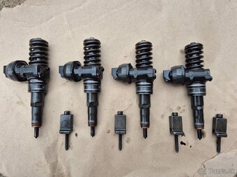 Predám vstrekovacie trisky pre 1.9tdi 77kw 038130073BN - 3