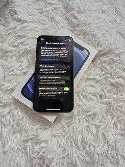 IPhone - 3