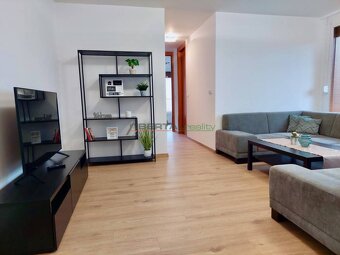 3i Ružinov 76m,s park.státím,3xbalkon+12m terasa - BEZ PROVI - 3