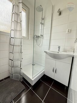 PRENÁJOM: KOMPLETNE ZARIADENÝ 3IZBOVÝ BYT, DUNAJSKÁ STREDA - - 3