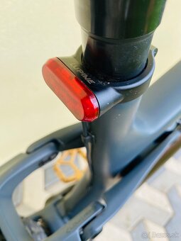 Trek Rail 9.8 XT Project One - 3