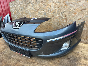 PRODÁM PŘEDNÍ NÁRAZNÍK PEUGEOT 407 - 3