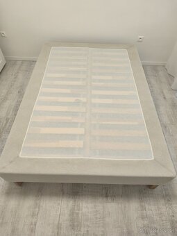 Rám postele s matracom - 3