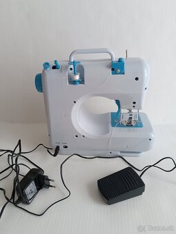 Šijací stroj Lucznik mini + časopisy na šitie - 3