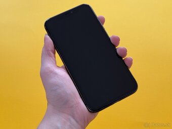 iPhone 11 64GB Black - 3