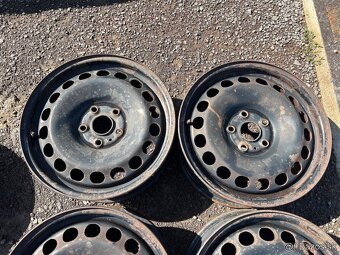 Predám  plechové disky 5x112 R16 na VW Passat B6 B7 SuperB - 3