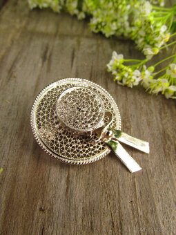 Stará dámska strieborná filigránová brošňa, Ag 925 - 3