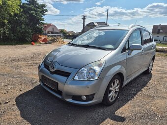 Toyota corolla verso - 3