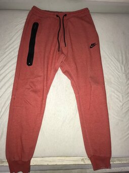 Nike tech fleece súprava koralova červená - 3