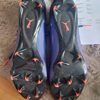Nove kopacky Puma - 3