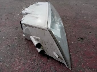 Ľavé svetlo OE Octavia 2 pred fl - 3