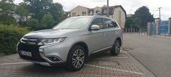 Mitsubishi Outlander - 3