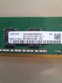 Samsung 4GB DDR4 - 3