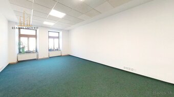 Prenájom komerčných priestorov v centre mesta Spišská Nová V - 3