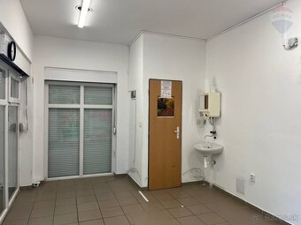 Prenájom komerčného objektu 22 m2, Prievidza - 3