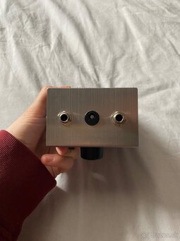 Electro Harmonix Small Clone - gitarový efekt - 3