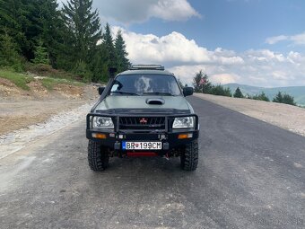 Mitsubushi L200 - 3