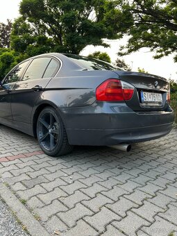 BMW e90 325i - 3
