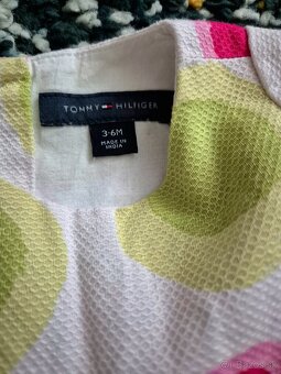 Dievcenske saty Tommy Hilfiger, velk. 62 (3-6 mes). - 3