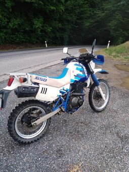 Suzuki Dr 650 č - 3
