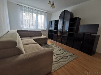 Prenájom 3 izbový byt s balkónom - 3