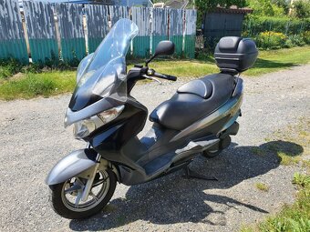 Suzuki Burgman - 3