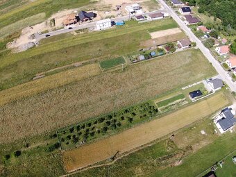 Ponúkame na predaj STAVEBNÉ POZEMKY v Trenčianskom Jastrabí - 3