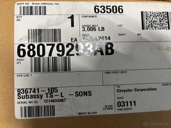 Grand Cherokee WK 2011-2022 panel do lavych zadnych dveri - 3