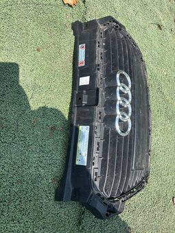 Mriežka chladiča Audi A1 8X0853651 - 3