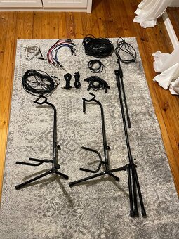 Káble/veci zo skúšobne - 3