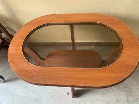 Rôzny nabytok komody stolík rost120/200 - 3