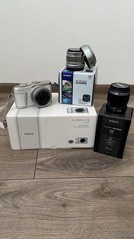 OLYMPUS PEN E-PL 9 + vybavenie - 3