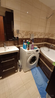 Na predaj 2. izbový byt po rekonštrukcii s loggiou - Senica. - 3