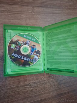 Minecraft hra na Xbox One - 3