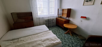 Ponúkame na predaj trojizbový byt v Trenčíne na Sihoti - 3