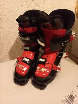 Predám detské lyže, lyžiarky a palice - 3