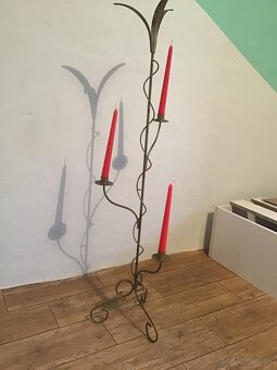 KOVOVý VYSOKý SVIETNIK - 3