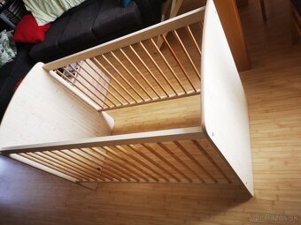 Detská postieľka s matracom, gum. poťah, perinka a vankúš... - 3