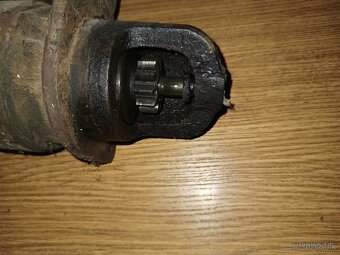 Štartér Zetor 7245 - 3