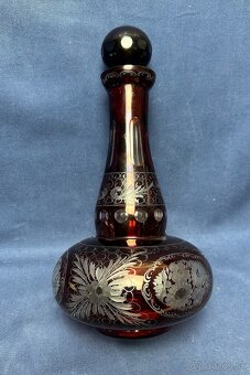 Karafa , rubínové sklo V - 29 cm - 3